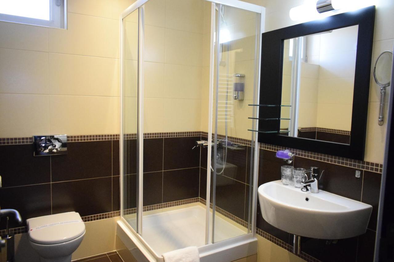 Hotel Sun Лозница Экстерьер фото