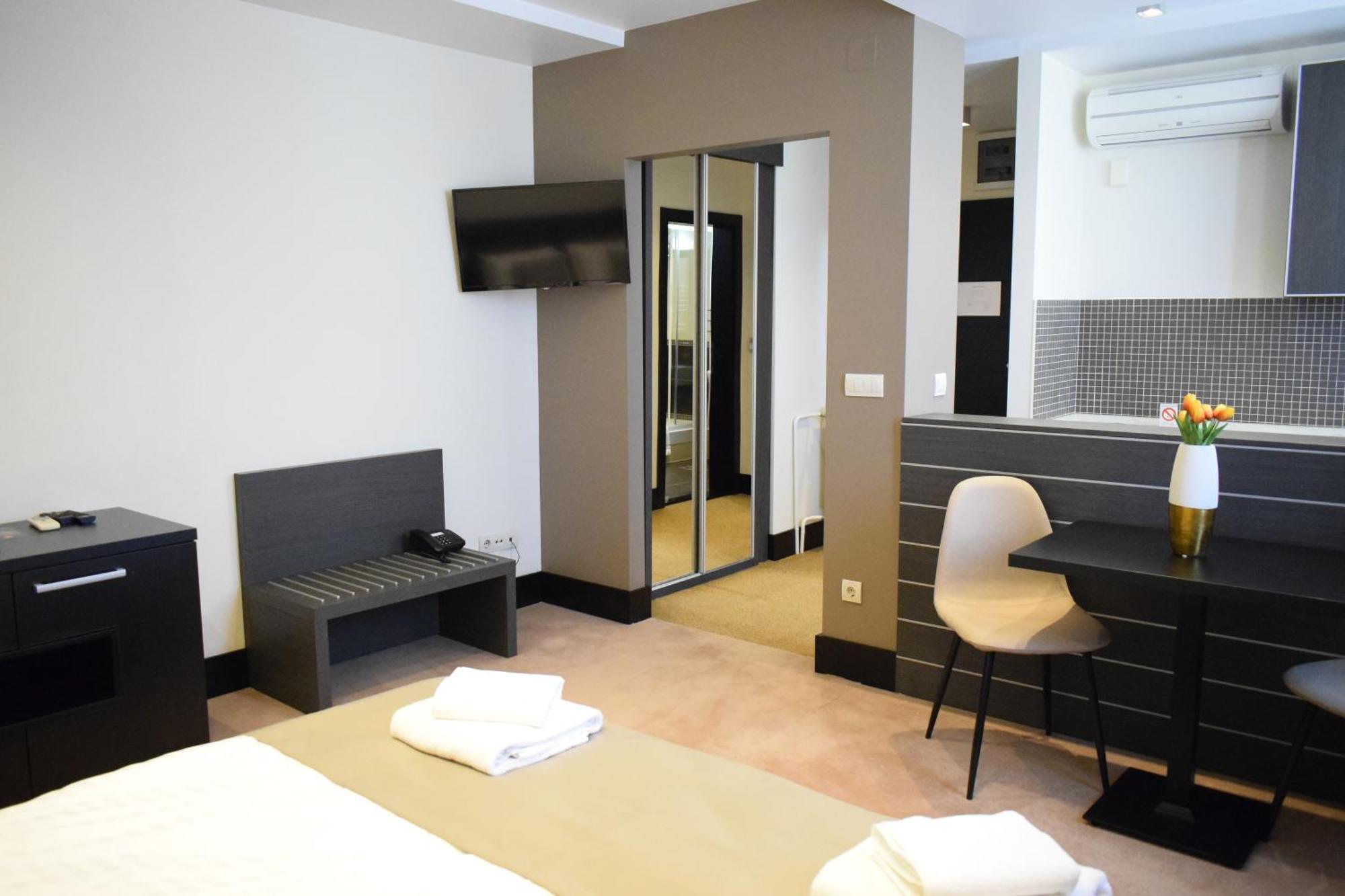Hotel Sun Лозница Экстерьер фото